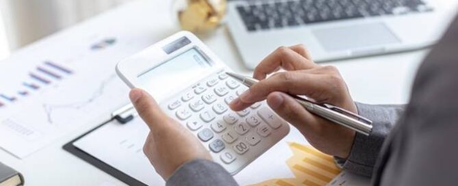 Réunion de négociation eGloosh pour optimiser la prise en charge OPCO apprentissage et le budget formation